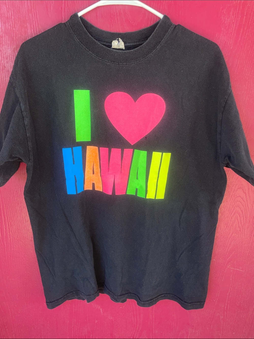 "I ♥ Hawaii" Graphic Tee NEON PINK  beach souvenir shirt 90’s Y2K